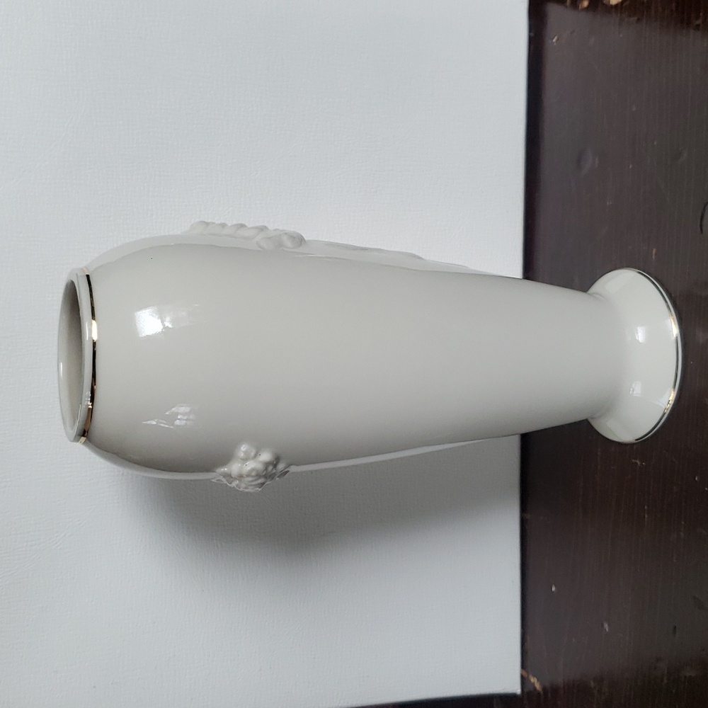 Lenox Rose Blossom Bud Vase - Picture 3 of 8